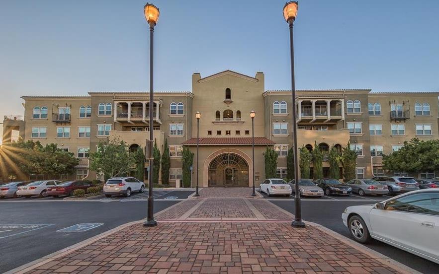 600 S Abel Street #302