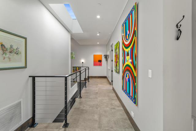427 N Avenida Caballeros, Palm Springs CA: https://media.crmls.org/mediaz/e286099c-bf86-465f-b16b-0b231b5b29ee.jpg