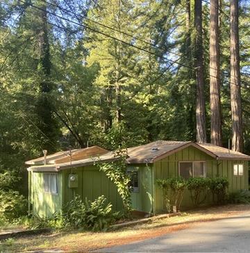 13550 Bear Creek Road, Boulder Creek CA: https://media.crmls.org/mediaz/e286ac1b-ada8-43bb-ac1b-4b843f99f288.jpg