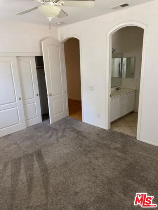1808 Fallbrook Oaks Court, Fallbrook CA: https://media.crmls.org/mediaz/e286b49a-4985-4e43-b04c-7fe94e10a986.jpg