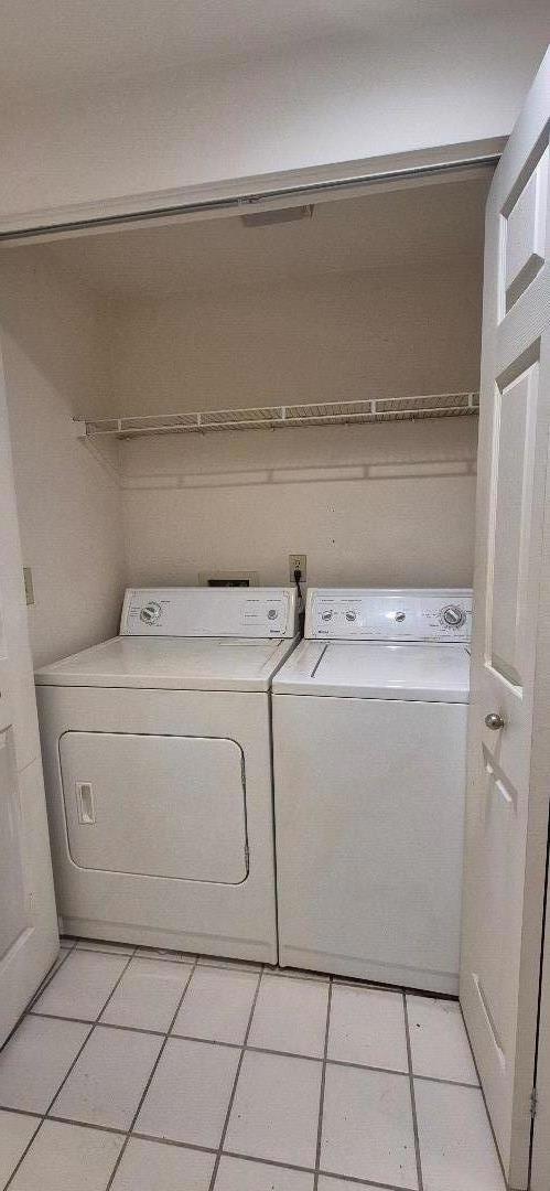 21854 Stonegate, Salinas CA: https://media.crmls.org/mediaz/e2871b2f-4e42-458c-88a1-8063da087179.jpg