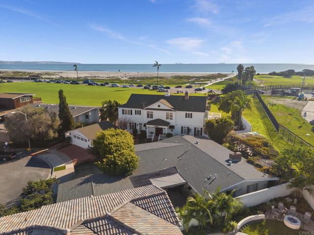 Detail Gallery Image 21 of 29 For 1100 Coronado Ave, Coronado,  CA 92118 - 4 Beds | 2/1 Baths