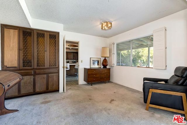 24561 Calvert Street, Woodland Hills CA: https://media.crmls.org/mediaz/e28869e1-07b5-455b-bc91-830e69f8fc16.jpg