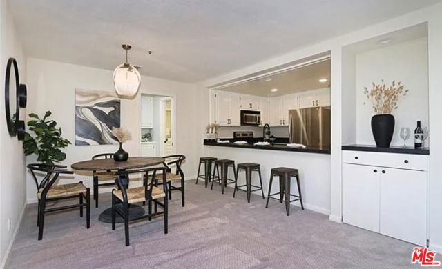 880 W 1st Street, Los Angeles CA: https://media.crmls.org/mediaz/e288722a-53b5-4c8a-a767-8c2063dabce1.jpg