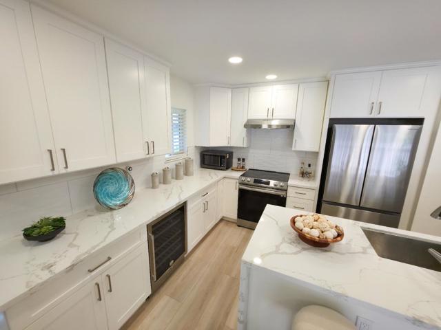 233 Red Oak Drive, Sunnyvale CA: https://media.crmls.org/mediaz/e28938c0-fc5f-4ffd-a60c-286c22945fd5.jpg