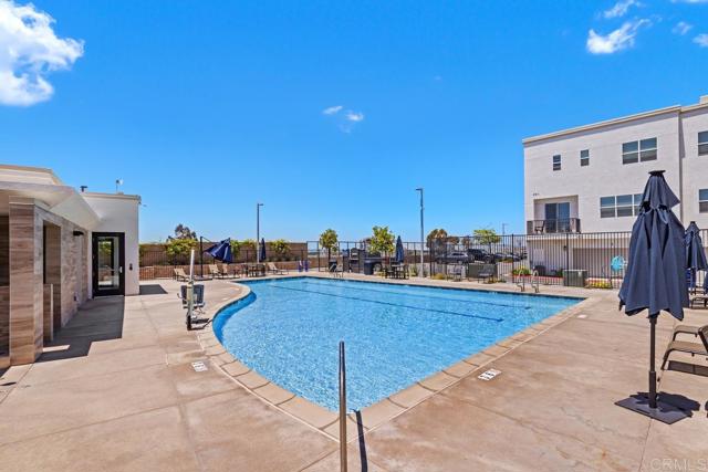 2040 Mindoro Lane, Chula Vista CA: https://media.crmls.org/mediaz/e28a3903-9510-4833-b8d1-2010be4bcb40.jpg
