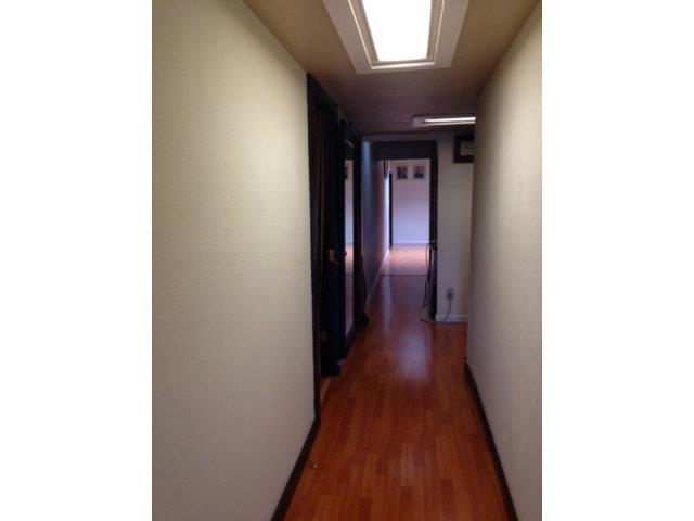 Image 4 of 18 For 21087 Cabot Boulevard 7