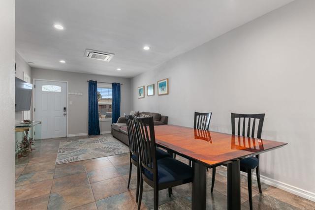 Detail Gallery Image 7 of 25 For 1528 San Jose St, Oceanside,  CA 92058 - 2 Beds | 2 Baths