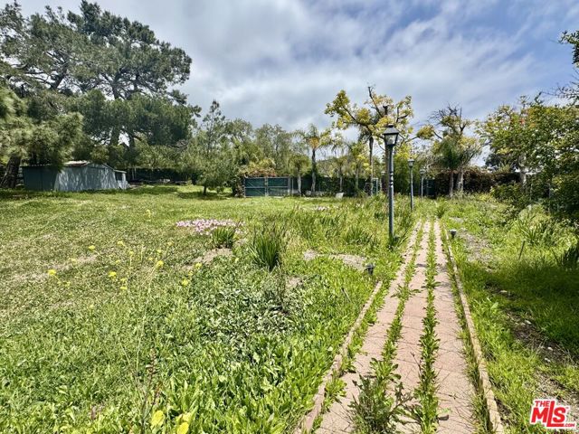 Drew Fenton | 27555 Pacific Coast Highway Malibu CA | MLS: 7292558