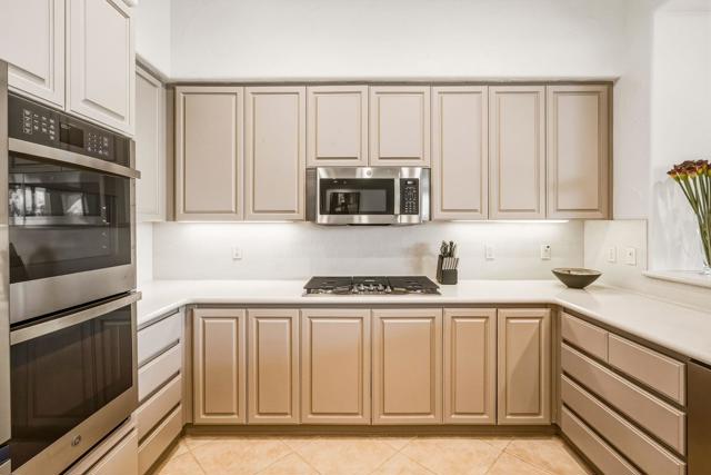 228 White Horse Trail, Palm Desert, CA 92211
