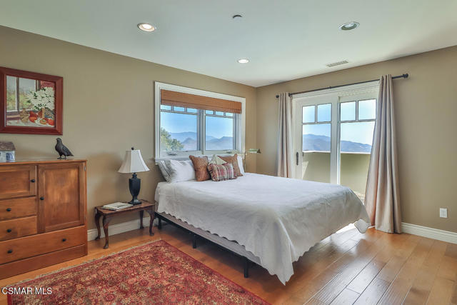 10255 Presilla Road, Santa Rosa CA: https://media.crmls.org/mediaz/e28d367d-725d-4e0d-8e2e-c61065bbecc0.jpg