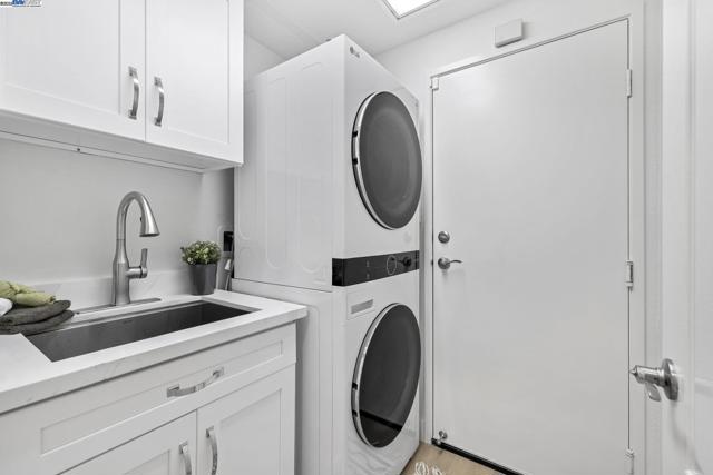 24 Dauphine, Newport Coast CA: https://media.crmls.org/mediaz/e28e22b3-bc44-4cba-9562-be3c4504f5a1.jpg