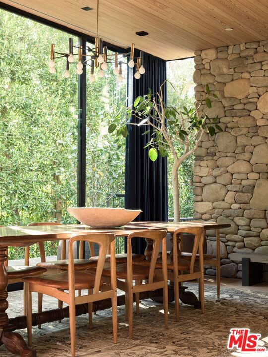 Drew Fenton | 1480 Capri Drive Pacific Palisades CA | MLS: 7091815 Drew Fenton | 1480 Capri Drive Pacific Palisades CA | MLS: 7091815