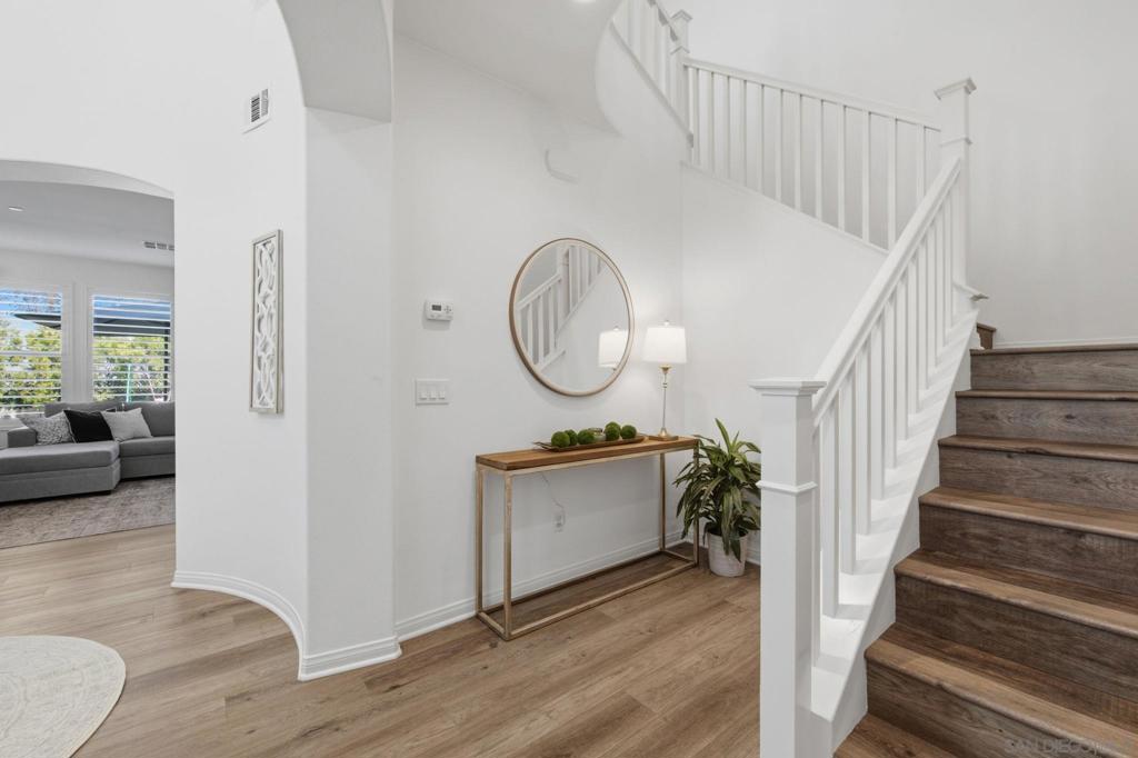 716 Thorntree Ct - photo 10
