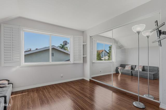 Detail Gallery Image 20 of 38 For 1805 Hillary Ct, Simi Valley,  CA 93065 - 5 Beds | 3 Baths