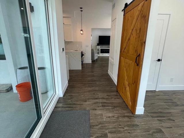 4811 Appleton, San Diego CA: https://media.crmls.org/mediaz/e2915135-268c-4b23-8045-cbe8e789c52d.jpg