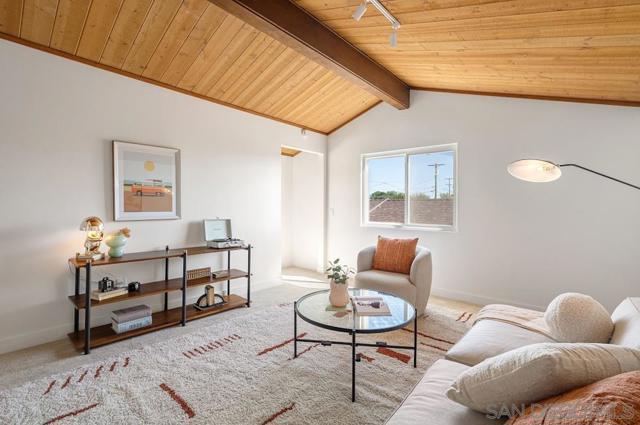 6056 Winfield Ave, La Mesa, California 91942, 5 Bedrooms Bedrooms, ,2 BathroomsBathrooms,Single Family Residence,For Sale,Winfield Ave,250039246SD
