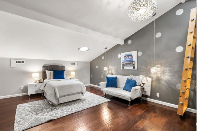 5239 Leesa Ann Court, San Jose CA: https://media.crmls.org/mediaz/e2928038-8e02-4471-812d-52c672b02038.jpg