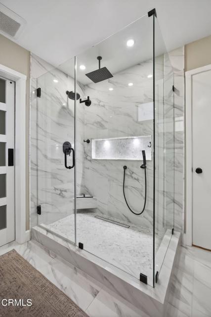 Detail Gallery Image 33 of 65 For 3683 via Pacifica Walk, Oxnard,  CA 93035 - 3 Beds | 3 Baths