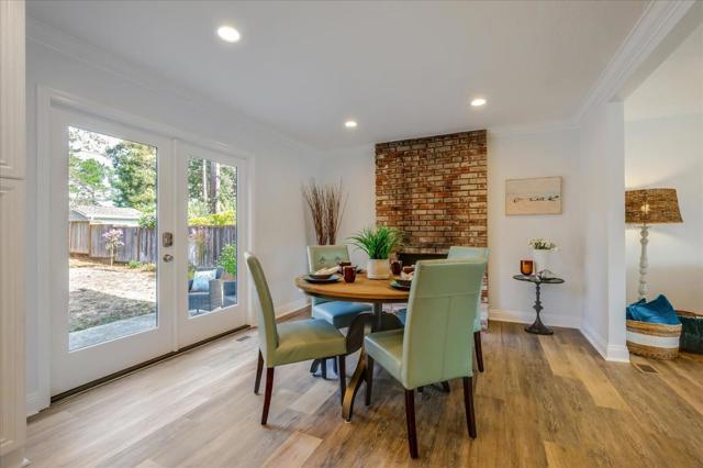 621 Monterey Avenue, Capitola CA: https://media.crmls.org/mediaz/e2934f4b-aa6d-4319-b69b-fe9f614bbf39.jpg
