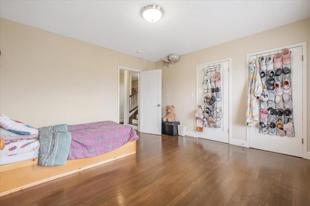 8245 Golf Links Road, Oakland CA: https://media.crmls.org/mediaz/e293e5de-70b5-4bf1-8cfa-c1f17b22882f.jpg