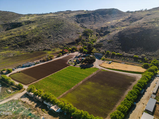 Detail Gallery Image 6 of 75 For 11666 Santa Rosa Rd, Camarillo,  CA 93012 - 10 Beds | 4/2 Baths