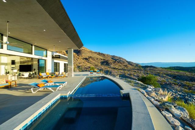 Image 40 of 65 For 71260 Oasis Trail