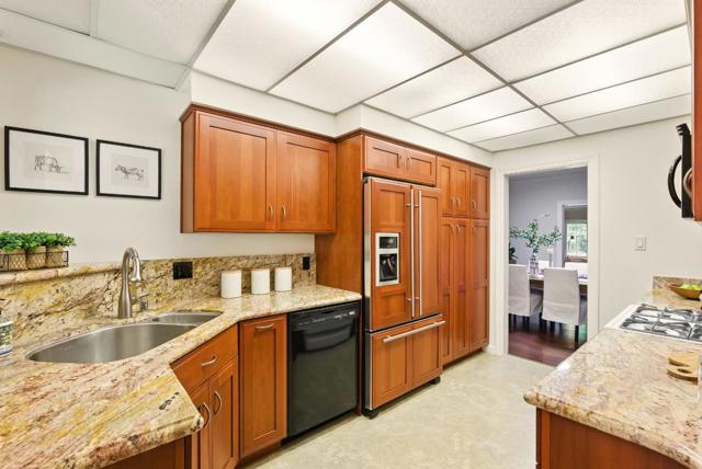 435 Edgewood Road, Redwood City CA: https://media.crmls.org/mediaz/e294d0c2-30e7-4aa7-b251-89114487c2a2.jpg