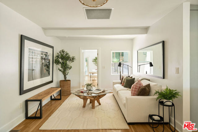 1414 N Coronado Terrace, Los Angeles CA: https://media.crmls.org/mediaz/e2980946-1c50-4316-9d3d-f1d7c9743ec2.jpg