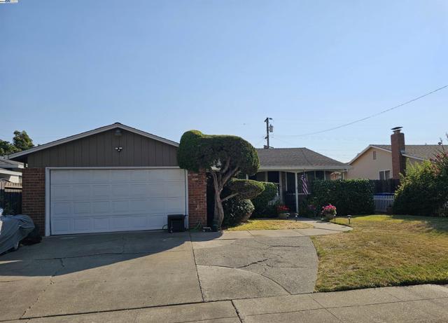 40575 Blacow Road, Fremont CA: https://media.crmls.org/mediaz/e29894ed-5fc6-46b1-b07a-2e0aed5c9c62.jpg