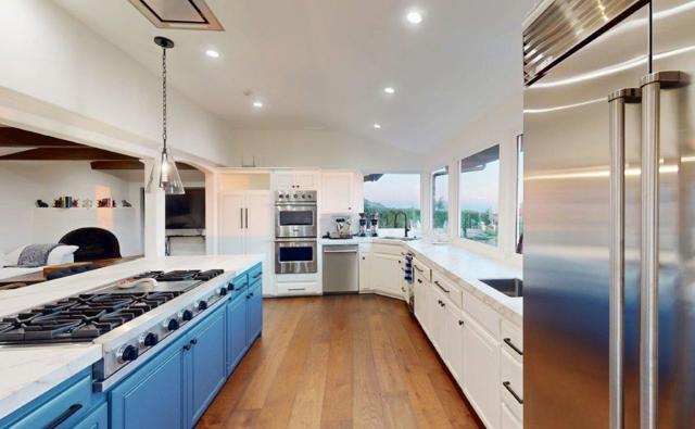 32524 Seacliff Drive, Rancho Palos Verdes CA: https://media.crmls.org/mediaz/e29a2670-721e-459c-863f-c91fb5de86e1.jpg