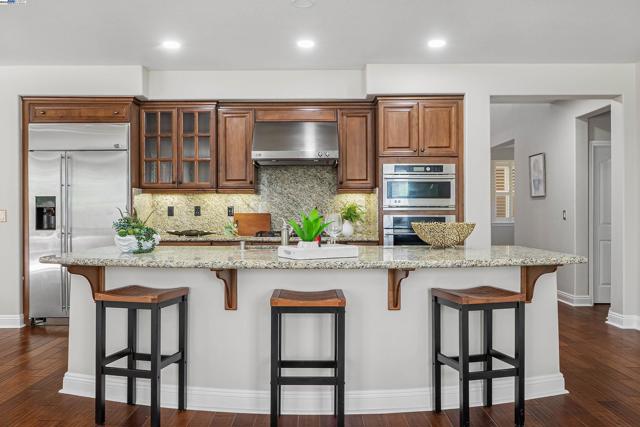Image 11 of 60 For 7818 Kennard Ln