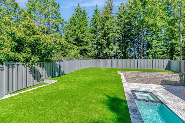 18 Ridgecrest Lane, Scotts Valley CA: https://media.crmls.org/mediaz/e29be313-a804-45ac-88d7-6a523388f397.jpg