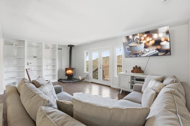 Image 14 of 42 For 3340 Skytrail Ranch Rd