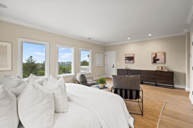1535 Lakeview Drive, Hillsborough CA: https://media.crmls.org/mediaz/e29e34a7-60c1-4c57-a842-c1d41bed5f35.jpg