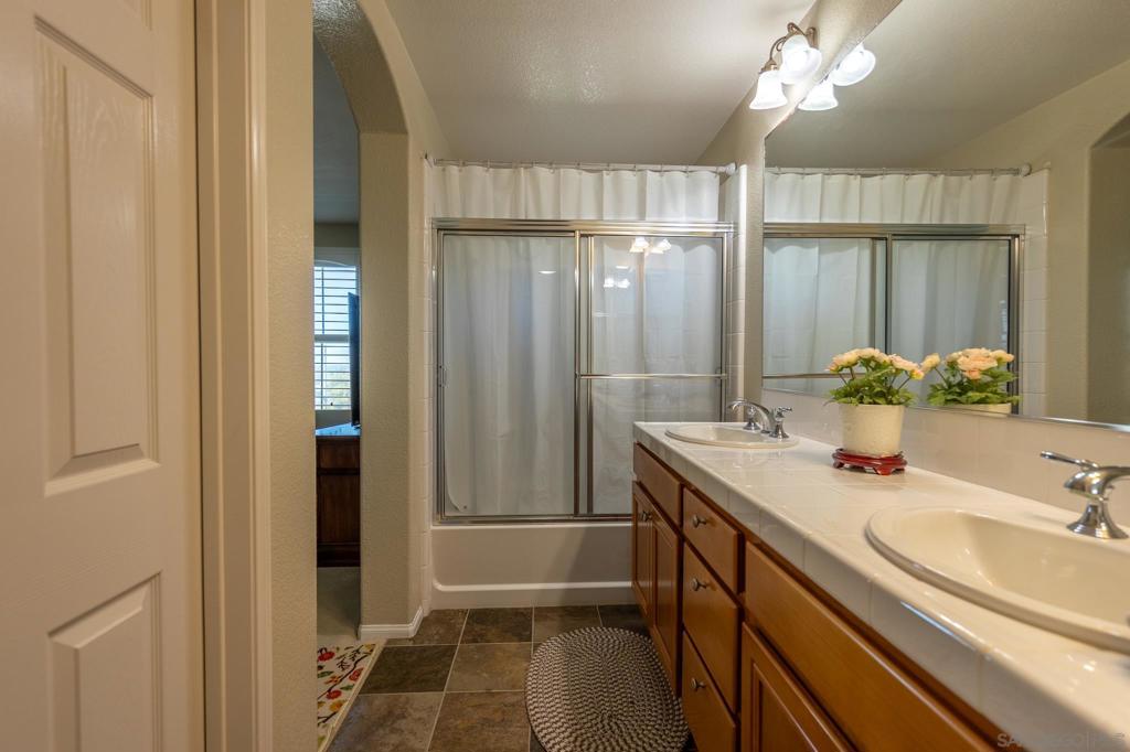 10505 Zenor Lane - photo 9