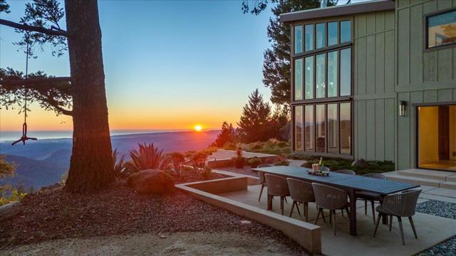 580 Rancho Prieta Road, Los Gatos CA: https://media.crmls.org/mediaz/e29f642f-e868-4b80-bc33-98d84dc62e97.jpg