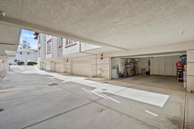 502 Tyndall Street, Los Altos CA: https://media.crmls.org/mediaz/e2a19289-1a31-43d8-9c21-c03a6a39dacf.jpg