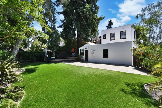901 Laurel, San Mateo CA: https://media.crmls.org/mediaz/e2a1f110-0fba-4eae-86a3-aeb6cf996bd3.jpg