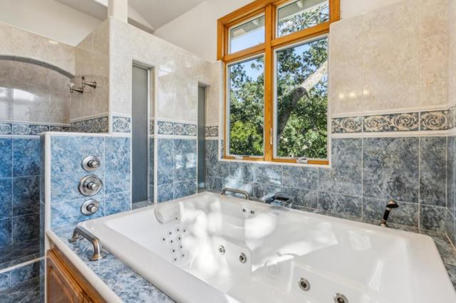 18500 Hillview Drive, Monte Sereno CA: https://media.crmls.org/mediaz/e2a20ad3-8661-4348-9da4-4fefb03a3980.jpg