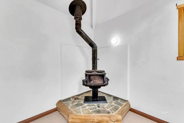 32 Classic woodstove