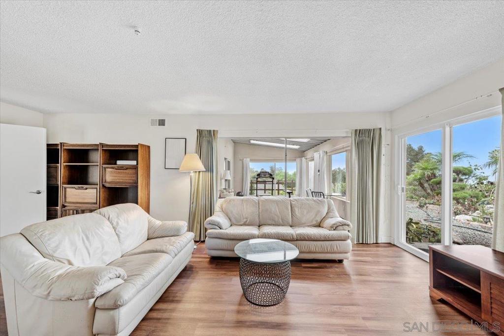 MLS #250041123SD image #19