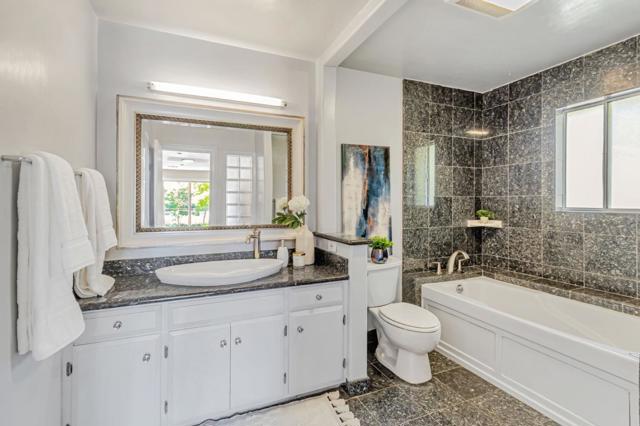 3119 Oak Knoll Drive, Redwood City CA: https://media.crmls.org/mediaz/e2a2ed23-b907-4f17-83e8-3702c69e0658.jpg