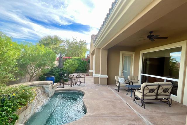 37810 Pineknoll Avenue, Palm Desert CA: https://media.crmls.org/mediaz/e2a429ef-7a79-4aae-bb1c-5a3bc4e5bcc6.jpg