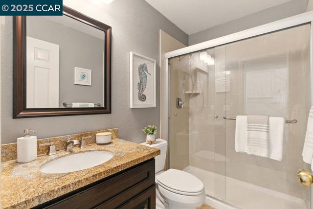 3094 Deer Meadow, Danville CA: https://media.crmls.org/mediaz/e2a4d16e-f25e-4e53-a581-8cf39bc26f69.jpg