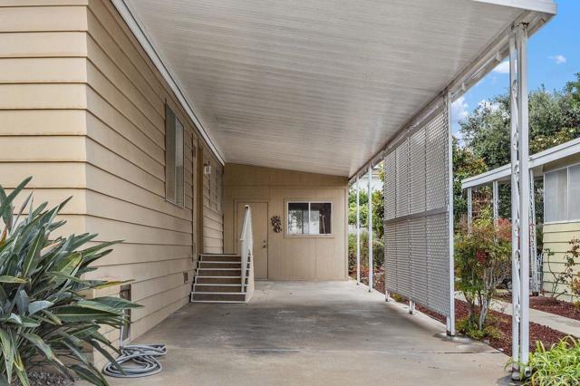 Detail Gallery Image 5 of 47 For 4967 Cindy Ave., Carlsbad,  CA 92008 - 2 Beds | 2 Baths