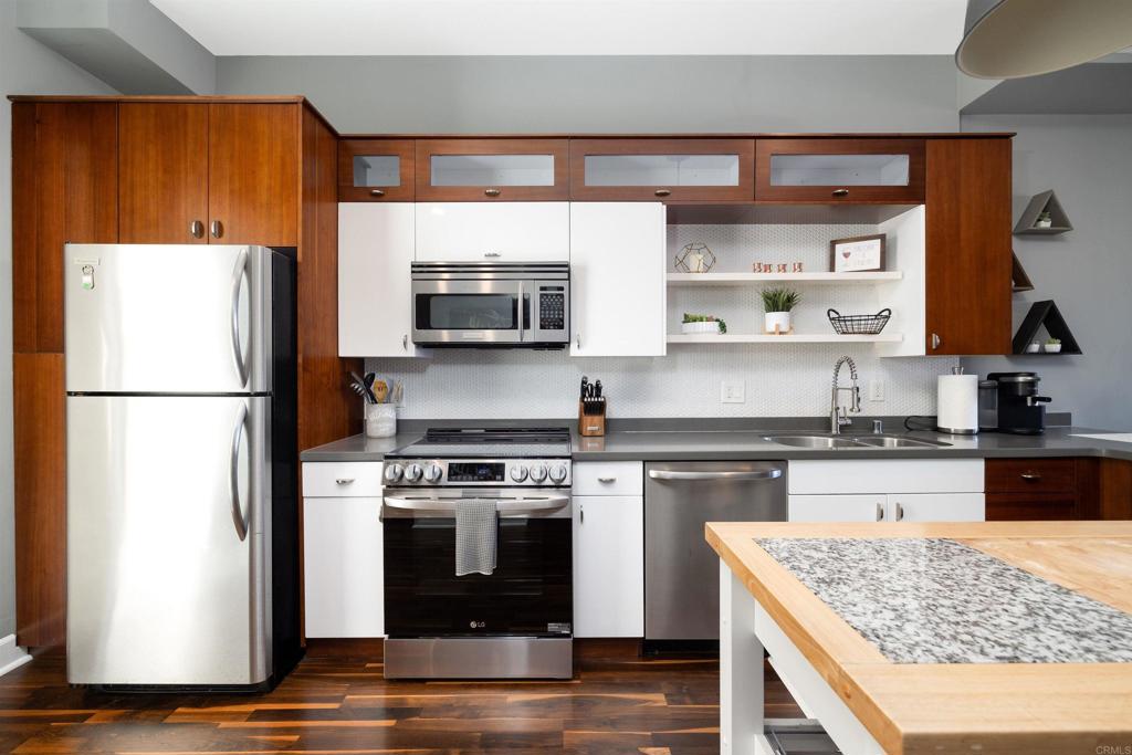 721 9th Avenue #3