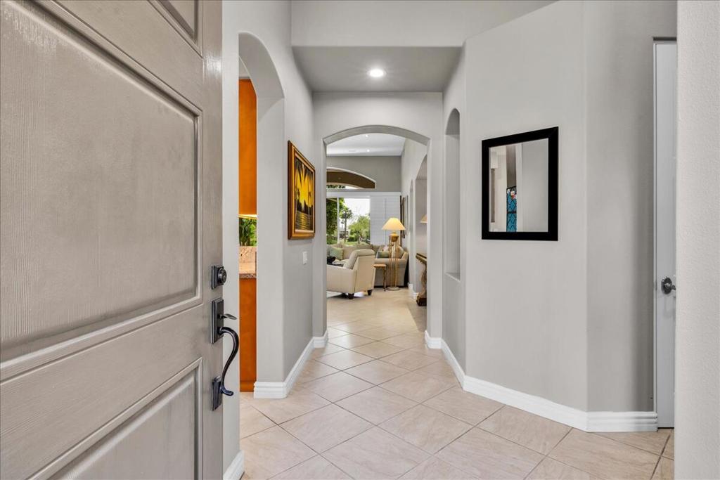 MLS #219137555DA image #2