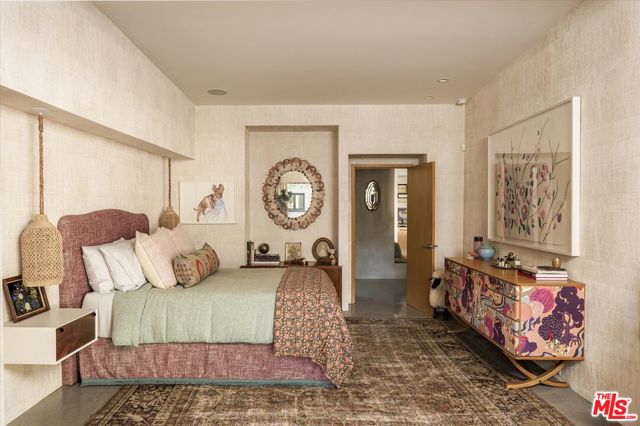 8466 Brier Drive, Los Angeles CA: https://media.crmls.org/mediaz/e2a8f0f5-2d6c-439a-b7e6-4310d5270d8e.jpg