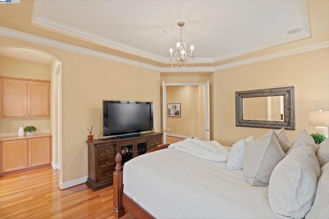 1646 Cascina Ct, Livermore CA: https://media.crmls.org/mediaz/e2aa834b-e1ed-4b45-8e5c-98d16bcae38b.jpg